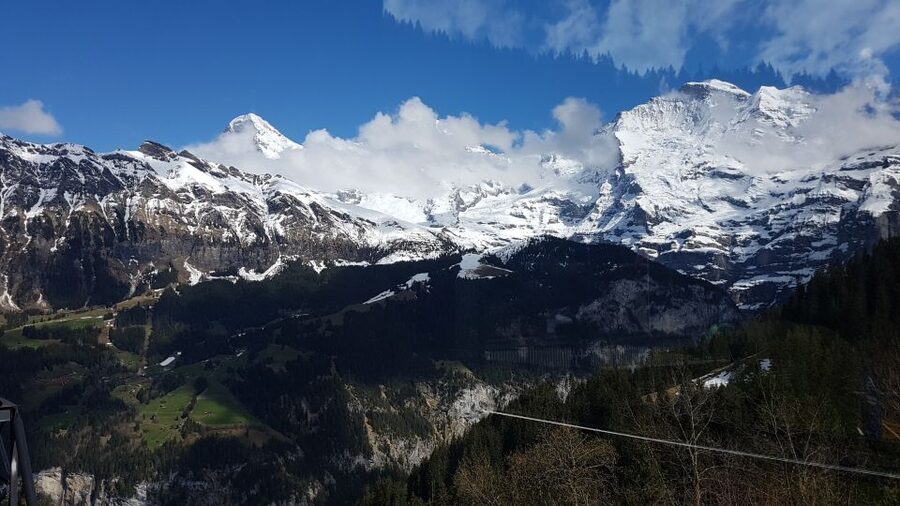 007 Elegance: Private Tour to Schilthorn from Interlaken - Thrill Walk steel walkway: adrenaline with a safety net