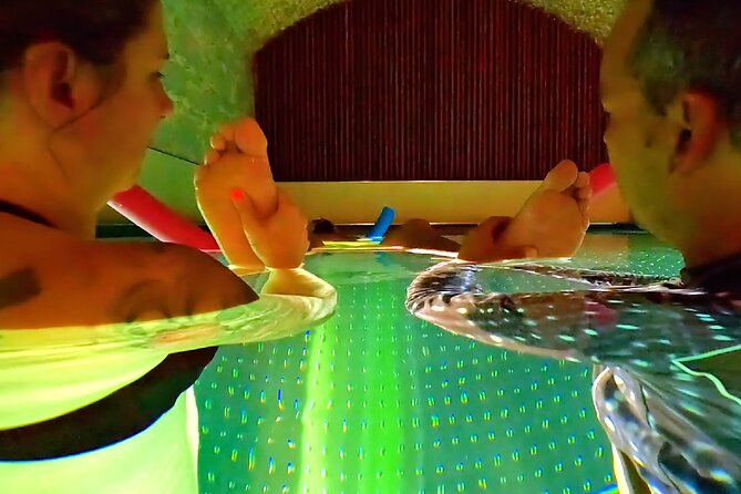 2 Hour Floating Harmony Couples Course - The underwater music and the calm that makes it intimate