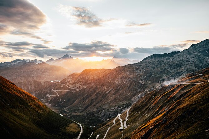 4-Day Swiss Alps Porsche Drive: Interlaken, Furka-Grimsel-Susten - Day 2: Lake Lucerne to Susten Pass, then the glacier and Furka’s big view