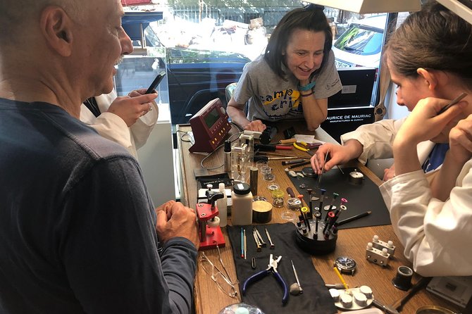 À Maurice Watch Workshop in Zurich - Price and value: what $434.75 buys you in Zurich