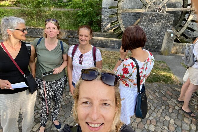 Aarau Scavenger Hunt and Sights Self-Guided Tour - Photo Tasks: Points for Creativity, not Just Posing