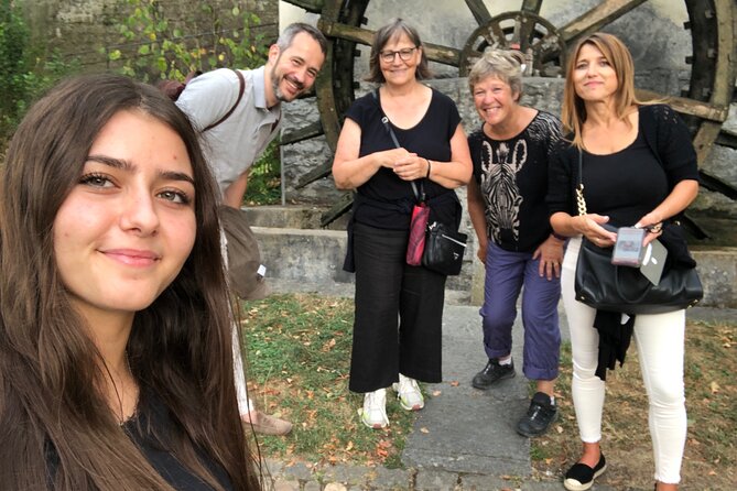 Aarau Scavenger Hunt and Sights Self-Guided Tour - Language, Group Setup, and Team Dynamics