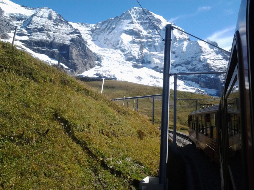Alpine Majesty: Bern to Jungfraujoch Exclusive Private Tour - Why a private tour format is worth it at high altitude