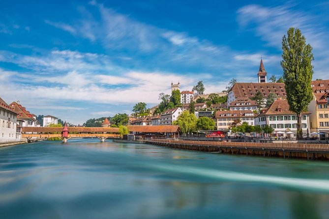 Best of Lucerne Walking Photography Tour - Starting point: Torbogen LuzernBahnhofpl, what to bring, and how the timing feels