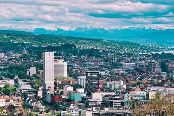 Best of Zürich & Surroundings: Walking Tour, Cable Car and Ferry - A half-day plan that helps you choose what to do next