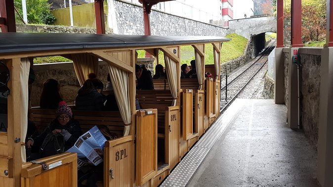 Cabrio Cable Car to Stanserhorn Half-Day Trip from Luzern - From Luzern Train Station to Stans: the easy start you want