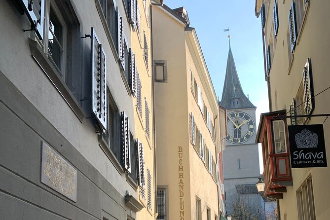City tour Zurich with the city whispers from CHF 21.00 - Stop 4: Schipfe 51 Jackson, a Stop That Feels Like a Story Twist