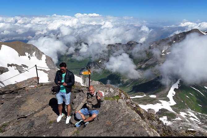 Crash Landing on you Tour with Private Transportation - Iseltwald on Lake Brienz: The Calm Ending You Earn