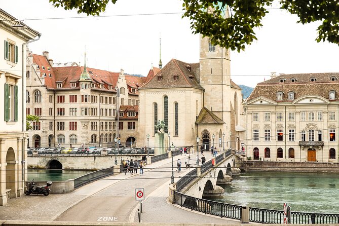 Einstein in Zurich: Walk in Time Exploration Game and Tour - Who this is best for, and who might want a different plan