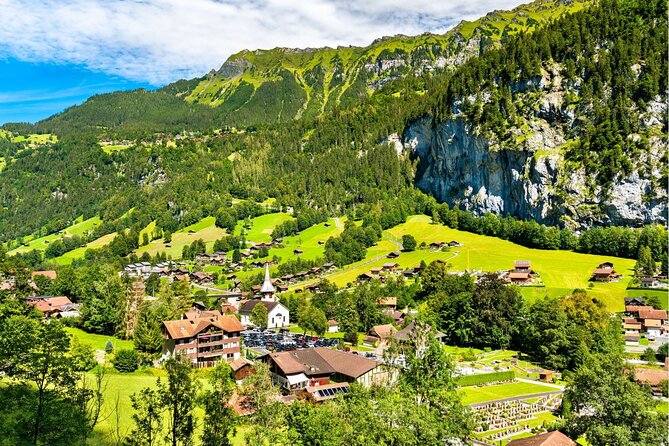 Experience Swiss Countryside on a Private Tour by Car from Zurich - Interlaken: Hohematte Park, Lakeside Setting, and Harder Kulm Funicular