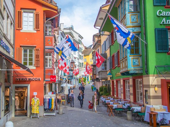 Explore Zurich in 60 minutes with a Local - The Dadaism birthplace moment: Zurich’s rebellious side in plain sight