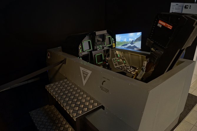 F / A-18 fighter jet flight simulator in Zurich - Key Highlights You Can Plan Around