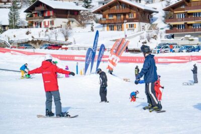 Afternoon Beginners Snowboarding Lesson