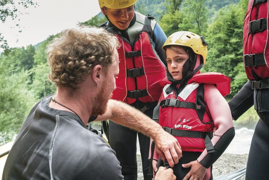 From Interlaken: Family Rafting - Kid-Friendly Limits: Age, Ratios, Weight, and Fitness Checks