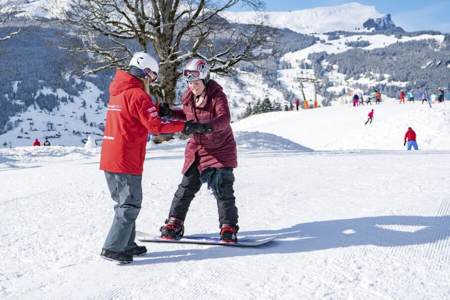 From Interlaken: Grindelwald Beginners Snowboarding Lesson - Grindelwald Bodmi: the beginner-friendly way to start snowboarding
