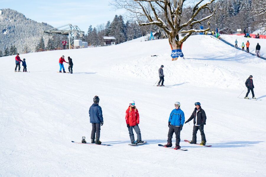 From Interlaken: Grindelwald Beginners Snowboarding Lesson - Price and value: is $256 reasonable for a beginner lesson?