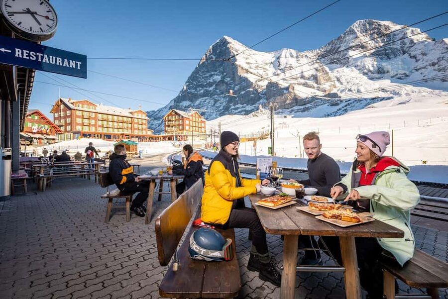 From Luzern: Mount Eiger Day Trip to Kleine Scheidegg - Group Logistics: Mixed Departures and How Not to Get Flustered