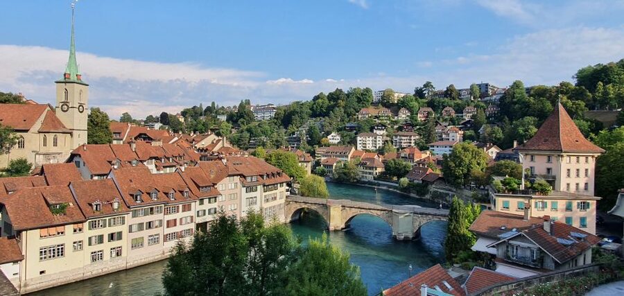 From Zurich: 7-Day Tour to Geneva with Tickets and Lodging - Chillon Castle to Lausanne and then Geneva: ending with city energy on the water