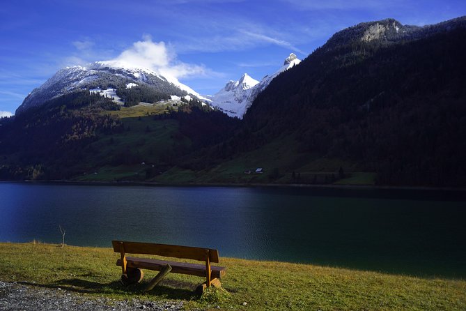 From Zurich: Breathtaking waterfall and lakes private tour - Zurich Lake drive: what you learn before you see the views