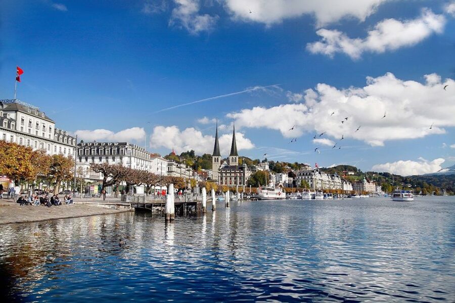 From Zurich: Day Trip to Lucerne with Optional Yacht Cruise - Who This Zurich to Lucerne Day Trip Is Best For (and Who Should Skip)