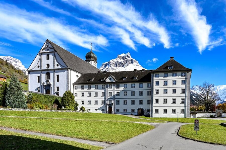 From Zurich: Lucerne and Engelberg Full-Day Tour - Starting at Zurich Sihlquai, Then Enjoying the Lake Lucerne Road