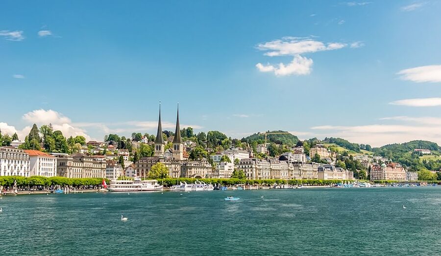 From Zurich: Lucerne & Mount Pilatus Day Tour - Lucerne Stop: Quick Old Town Walks, Chapel Bridge Views, and Limited Time