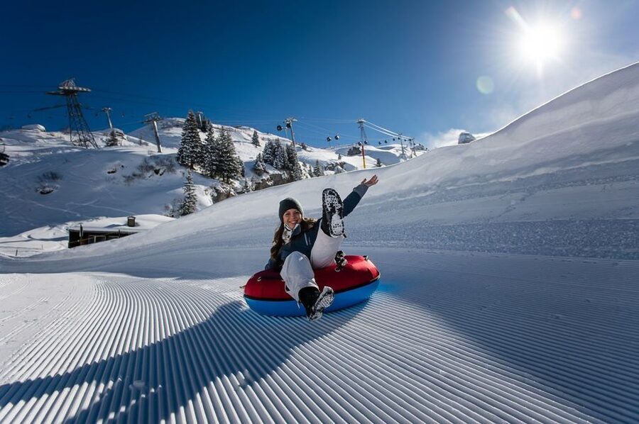 From Zurich: Mount Titlis Daytrip & first time Ski Adventure - Rotair to the top: the 3,000-meter view moment you came for