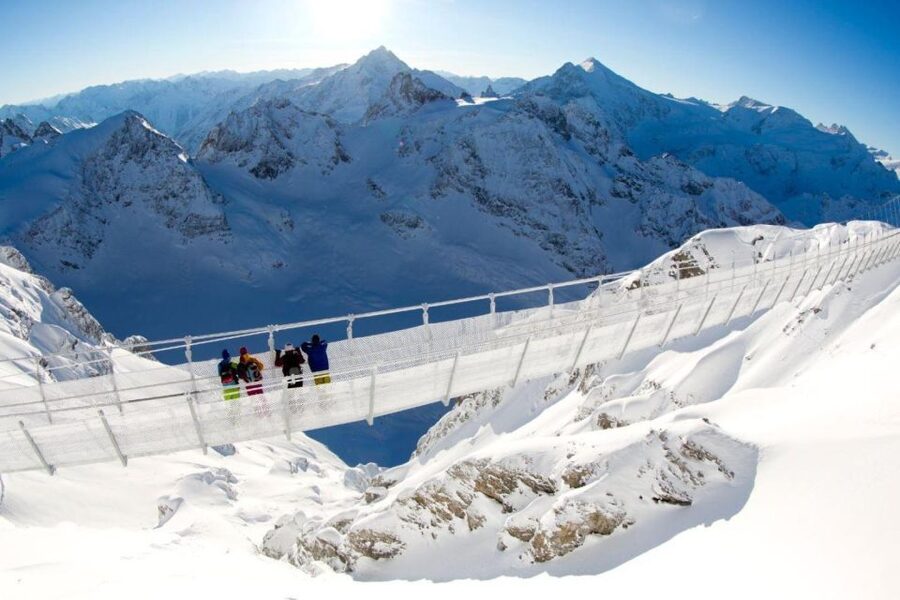 From Zurich: Mt. Titlis, Glacier Paradise, and Lucerne Tour - From Valley to Glacier Zone: The ROTAIR Gondola Experience