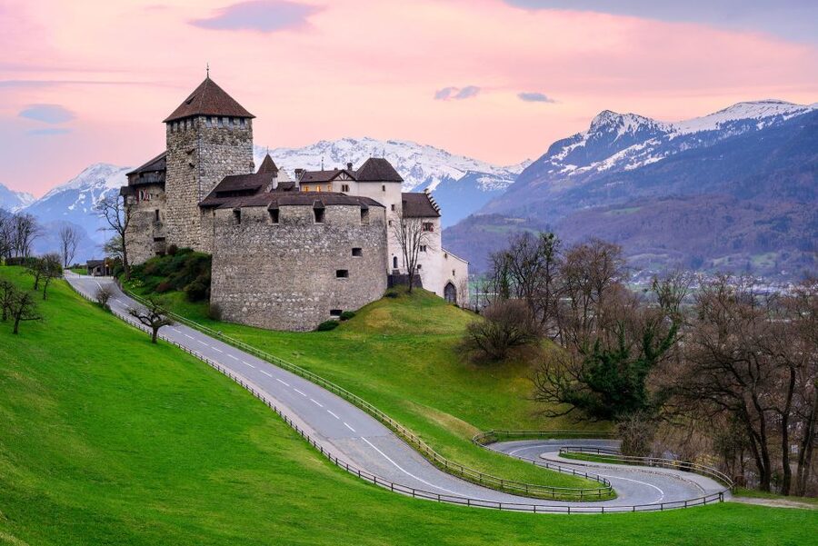 From Zurich: Private 4 Countries in 1 Full-Day Tour - Who This Tour Fits Best (and Who Might Want to Split It Up)