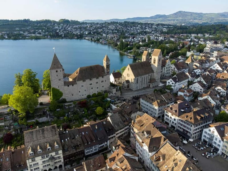 From Zurich: Rapperswil, Einsiedeln, Lindt Home of Chocolate - A 9-hour loop of roses, pilgrims, and chocolate from Zurich