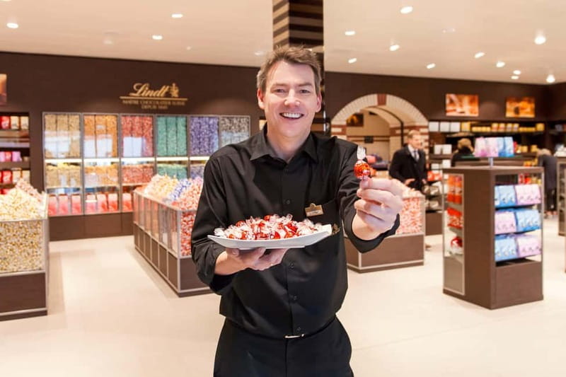From Zurich: Rapperswil, Einsiedeln, Lindt Home of Chocolate - Should you book this tour from Zurich?