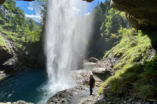 From Zurich: The most beautiful insider spots in Switzerland (private 1-day tour) - Canton of Uri to Klausenpass: valleys, glacial rivers, and an optional hike
