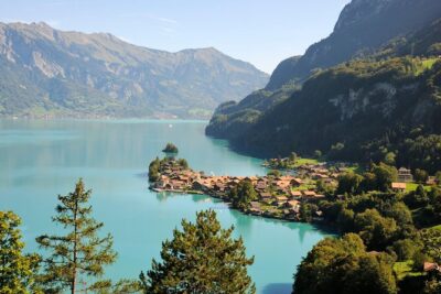 Grindelwald, Interlaken & Lauterbrunnen Day Trip from Zurich