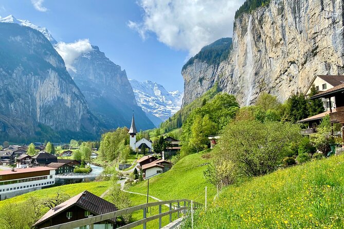 Grindelwald, Lauterbrunnen & Mürren Private Day Trip from Zurich - A Jungfrau Region sampler from Zurich that stays actually doable