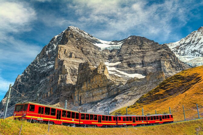 Guided Excursion to Jungfraujoch, Grindelwald and Lauterbrunnen from Lucerne - A full-day machine that runs from Lucerne to Jungfraujoch