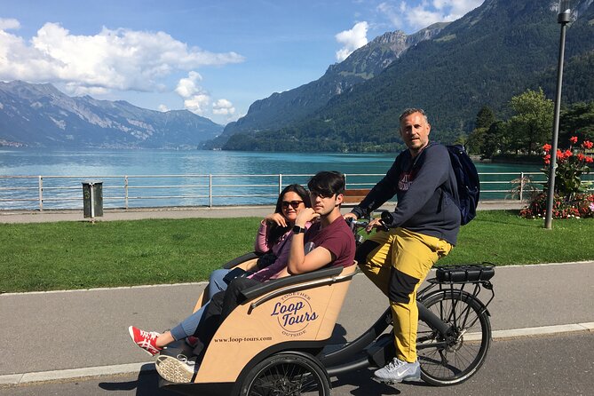 Hidden gems e-bike tour with picnic at Lake Brienz - Riding the Lake Brienz edge: the lakeside fondue picnic stop