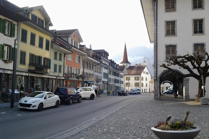 Interlaken 3-hours Private Walking Tour & Mt. Harder Excursion - Meeting your private guide, and how the pacing stays friendly