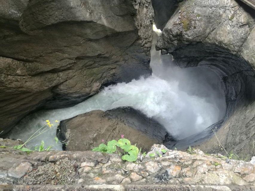 Interlaken: 72 Waterfalls Valley & Lauterbrunnen E-Bike Tour - Key points worth knowing