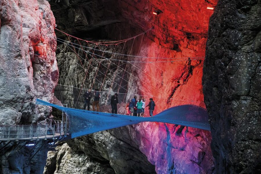 Interlaken: Canyon Swing in Grindelwald - What to Wear, Bring, and Avoid for a Smooth Day