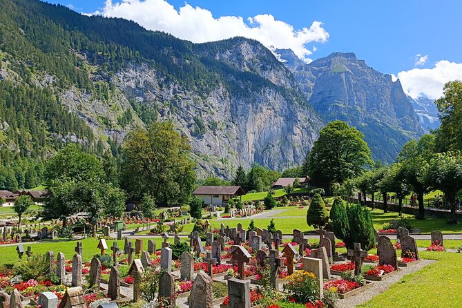 Interlaken Full-Day Highlights Tour with a Local by Private Car - Lauterbrunnen Valley: Waterfalls First, Then the Quiet Corners