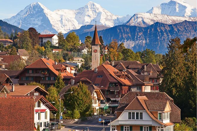Interlaken: Private Car Tour to Swiss Villages, Capital & Castles - St. Beatus Caves Area and the Niederhorn Viewpoint