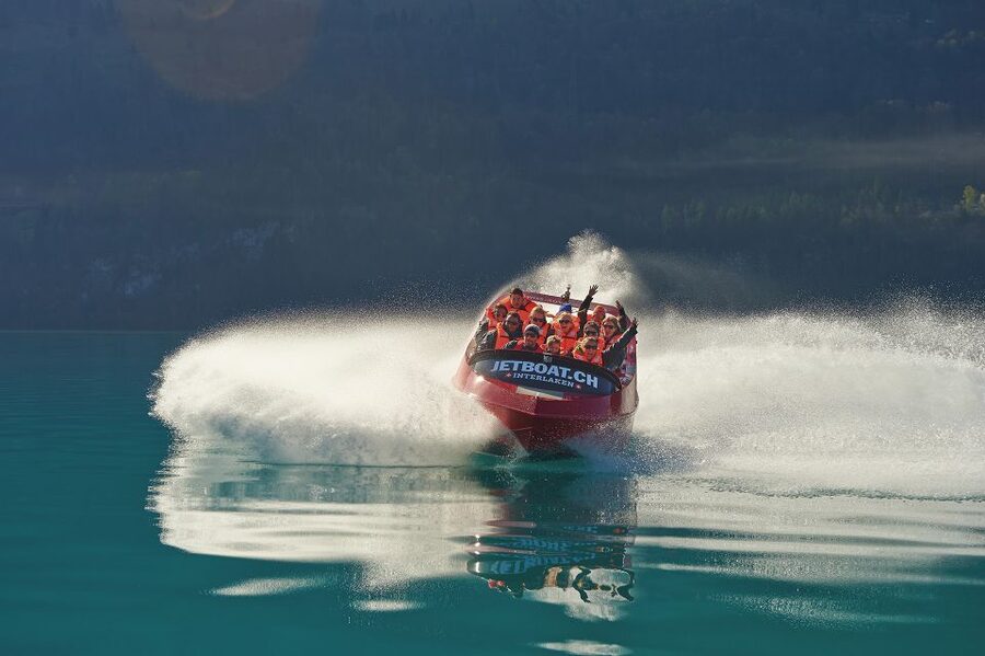 Interlaken: Scenic Jetboat Ride on Lake Brienz - Where You Start in Bönigen and How the Jetboat Experience Gets Moving