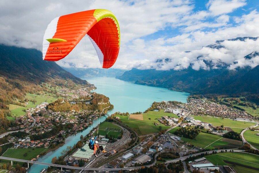 Interlaken: Tandem Paragliding Flight - Entering The Sky Over Interlaken: What Tandem Paragliding Really Feels Like