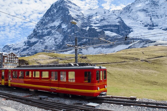 Jungfraujoch Private Tour – Top of Europe & Lauterbrunnen Valley - Sphinx Observatory: 360-degree views that act like your day’s navigation