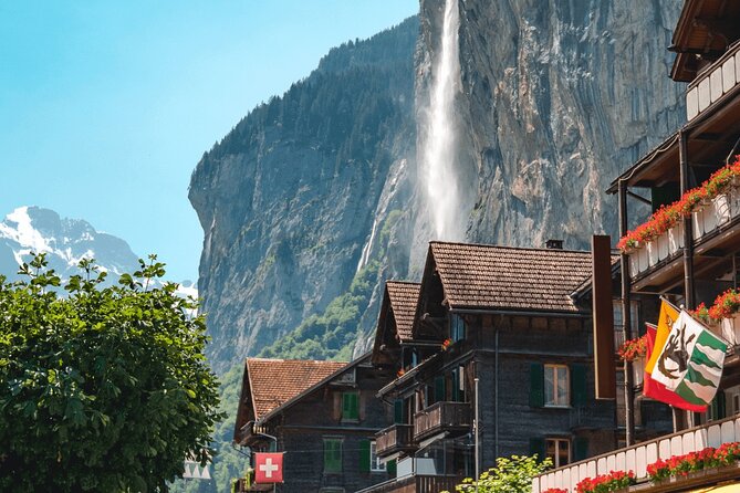 Jungfraujoch Private Tour – Top of Europe & Lauterbrunnen Valley - Lauterbrunnen after Jungfraujoch: why the descent matters