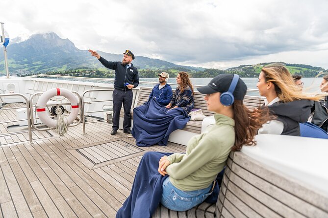 Lake Lucerne Panoramic Sightseeing Cruise - Lake Lucerne by yacht: the value of seeing it from the water