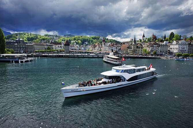 Lake Lucerne Panoramic Sightseeing Cruise - The hour on Lake Lucerne: what each part gives you