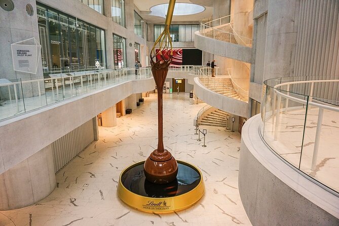 LINDT Home of Chocolate, Cruise On Lake Zurich And Old Town Walking Tour - Key highlights