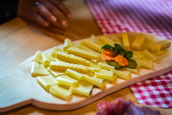 Lucerne CH Experience: Cheese, Chocolate, Chapel Bridge & Château - A small-group Lucerne intro, built around chocolate, cheese, and real landmarks