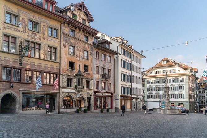 Lucerne Day Trip from Zurich Including Lake Lucerne Cruise - Planning Your Walk: Cafés, Chapel Bridge, Musegg Wall, and the Lion Moment